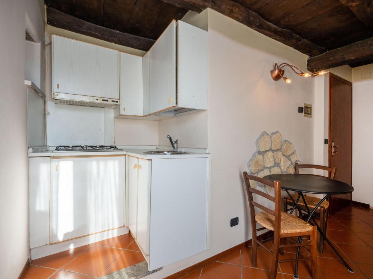 Apartment Mansarda By Interhome أورتا سان جوليو المظهر الخارجي الصورة